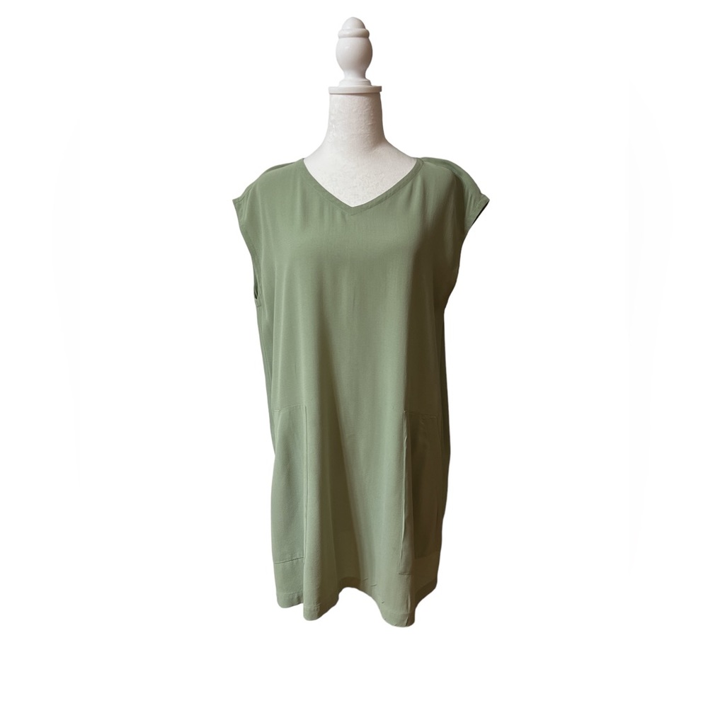 Eileen Fisher sage green pure washable silk tunic dress with pockets, size small
